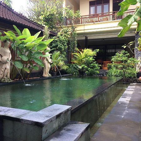Yulia 1 Bed & Breakfast Sanur  Ngoại thất bức ảnh