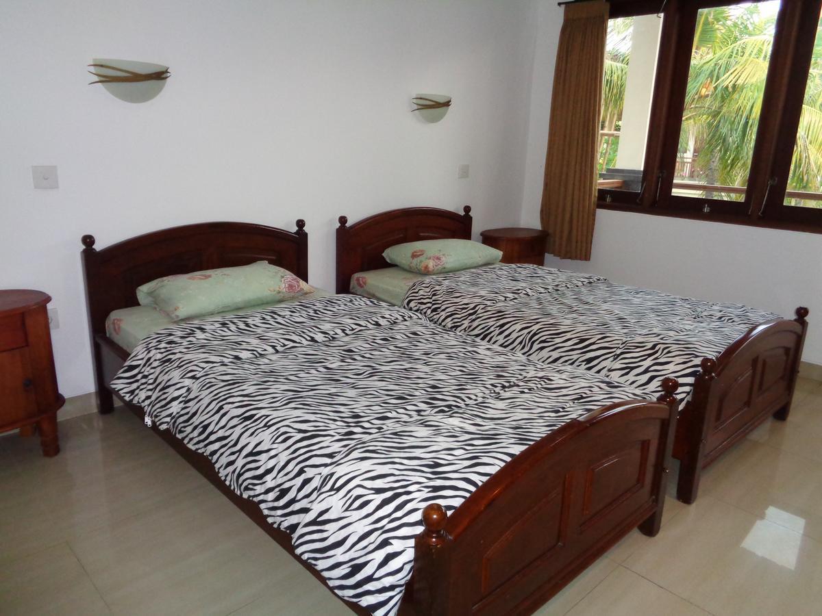 Yulia 1 Bed & Breakfast Sanur  Ngoại thất bức ảnh