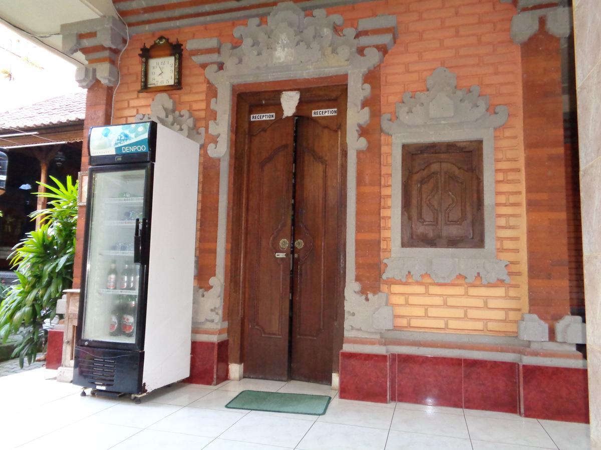Yulia 1 Bed & Breakfast Sanur  Ngoại thất bức ảnh