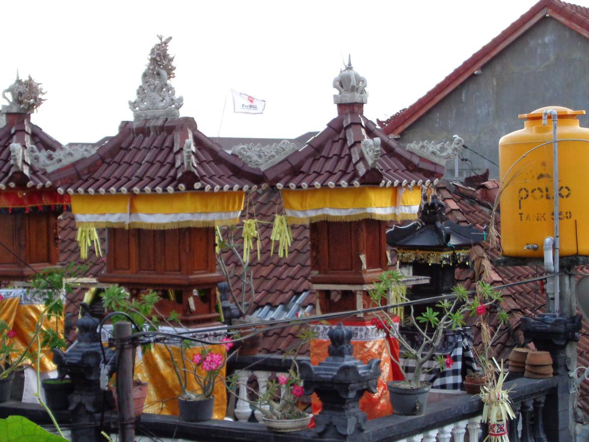 Yulia 1 Bed & Breakfast Sanur  Ngoại thất bức ảnh