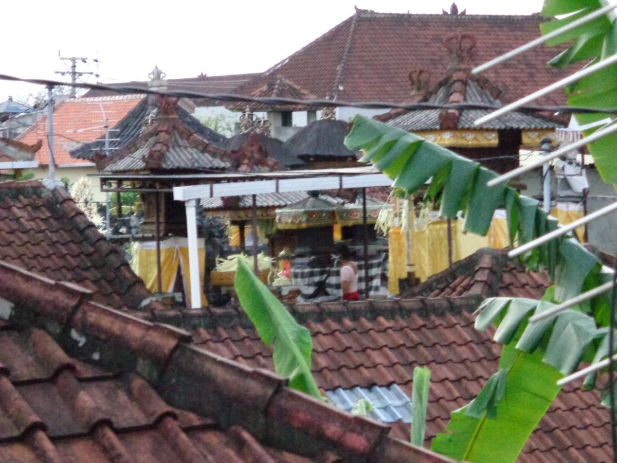 Yulia 1 Bed & Breakfast Sanur  Ngoại thất bức ảnh