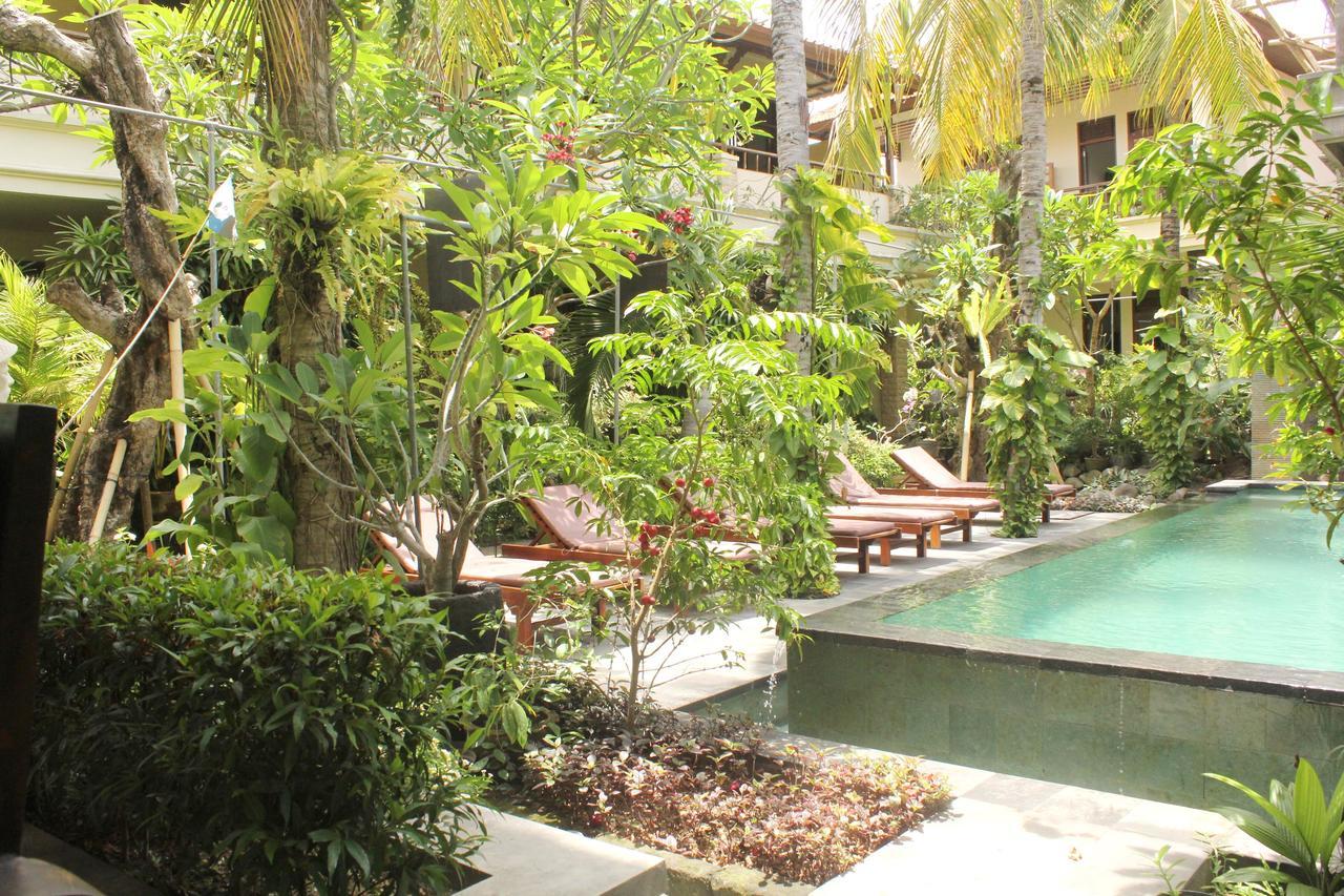 Yulia 1 Bed & Breakfast Sanur  Ngoại thất bức ảnh