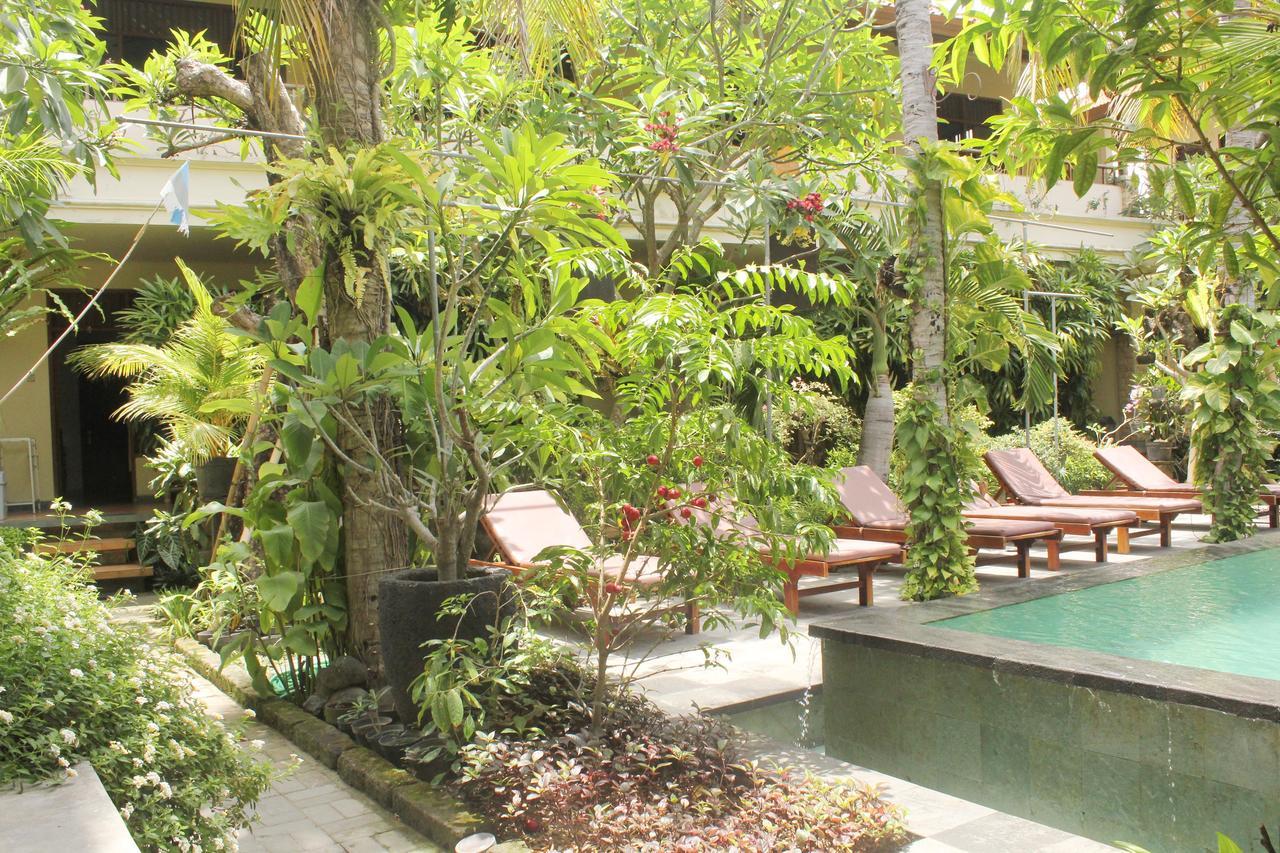 Yulia 1 Bed & Breakfast Sanur  Ngoại thất bức ảnh