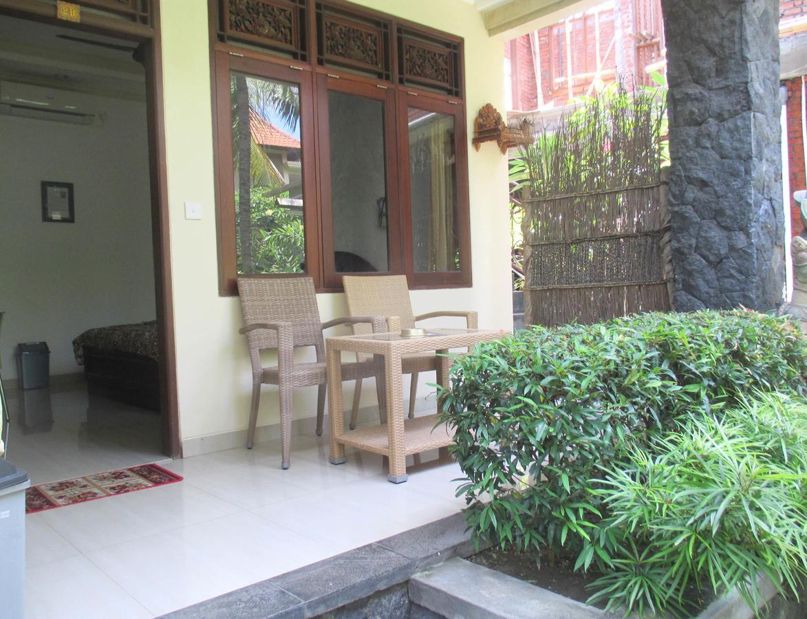 Yulia 1 Bed & Breakfast Sanur  Ngoại thất bức ảnh