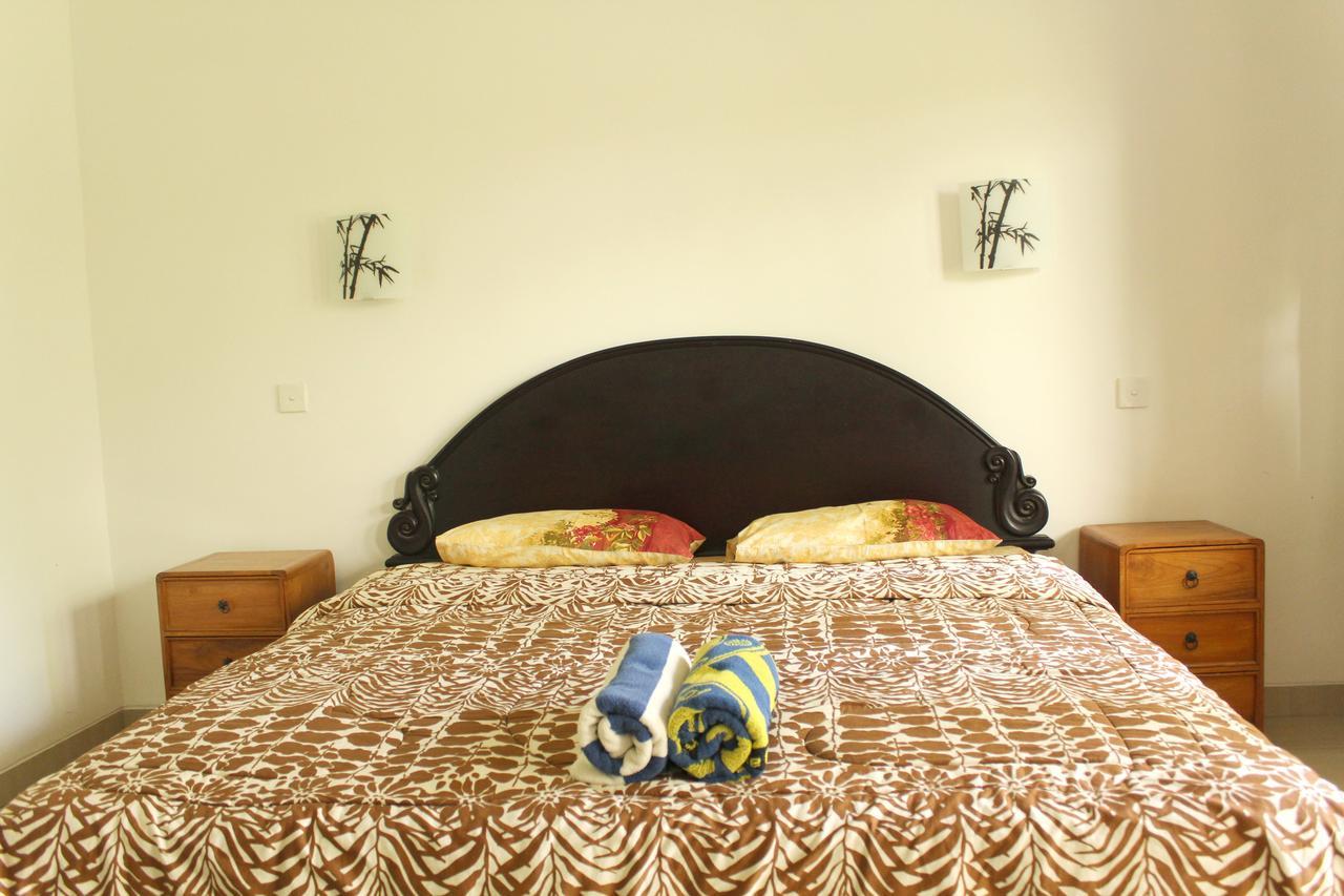 Yulia 1 Bed & Breakfast Sanur  Ngoại thất bức ảnh