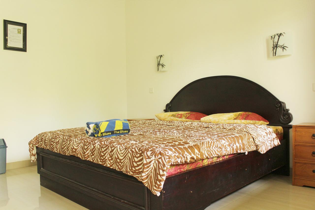 Yulia 1 Bed & Breakfast Sanur  Ngoại thất bức ảnh