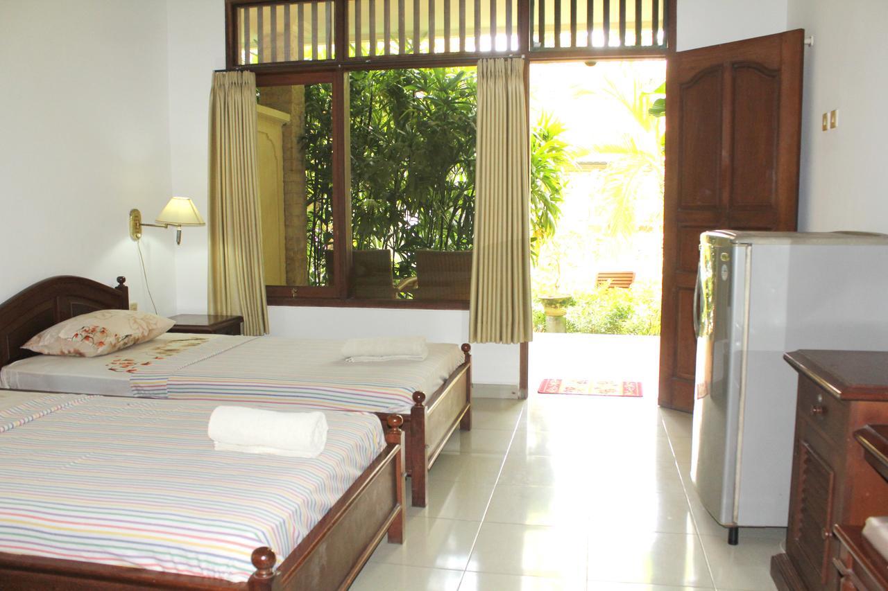 Yulia 1 Bed & Breakfast Sanur  Ngoại thất bức ảnh