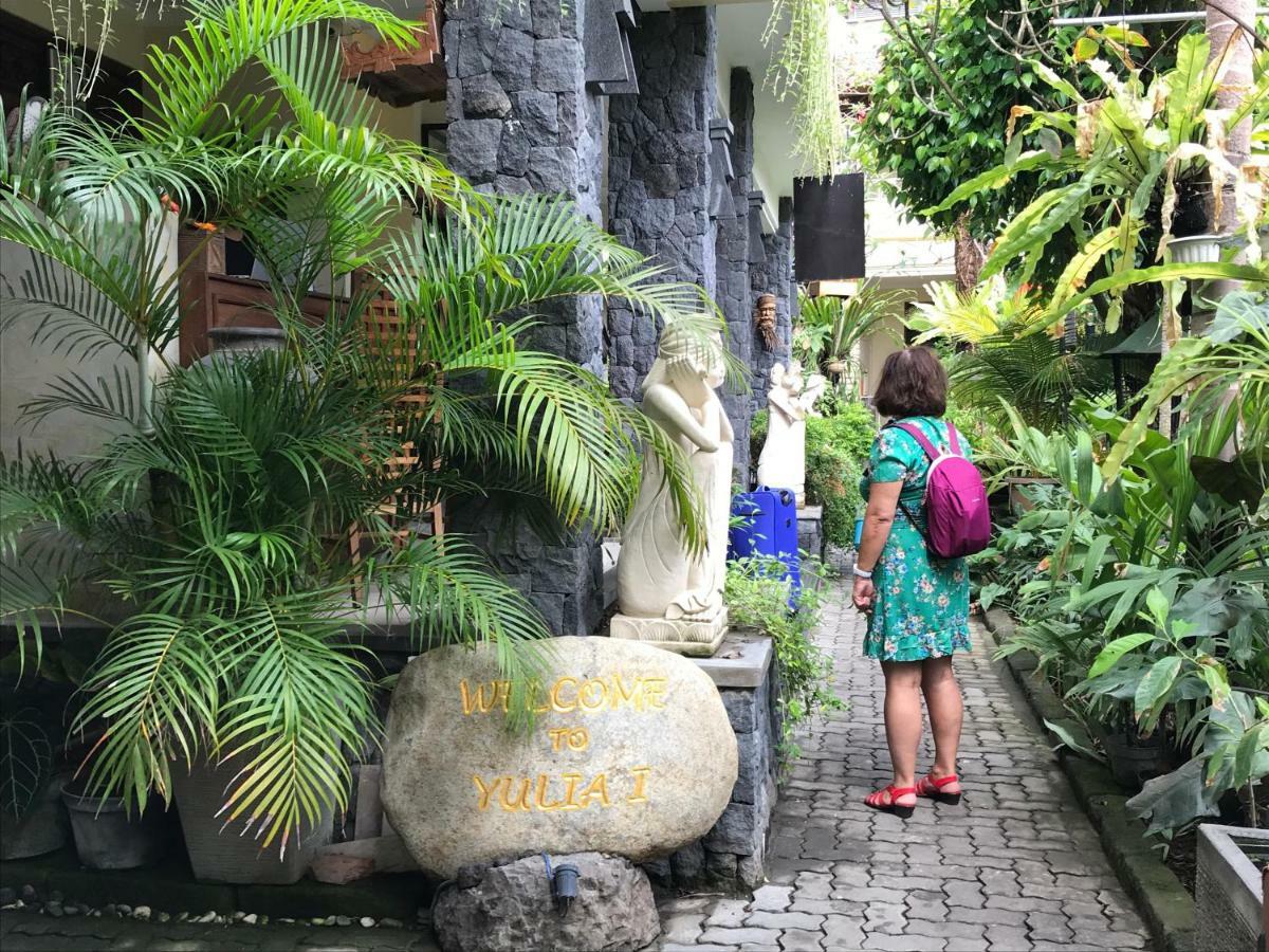 Yulia 1 Bed & Breakfast Sanur  Ngoại thất bức ảnh